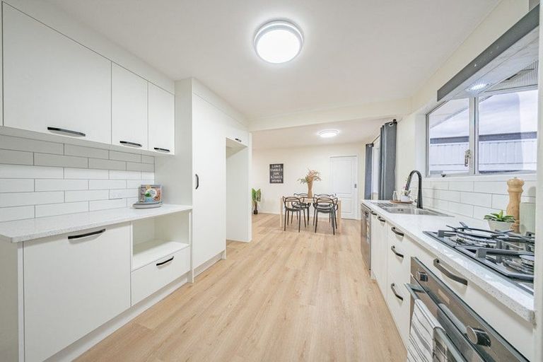 Photo of property in 49a Karen Crescent, Dinsdale, Hamilton, 3204