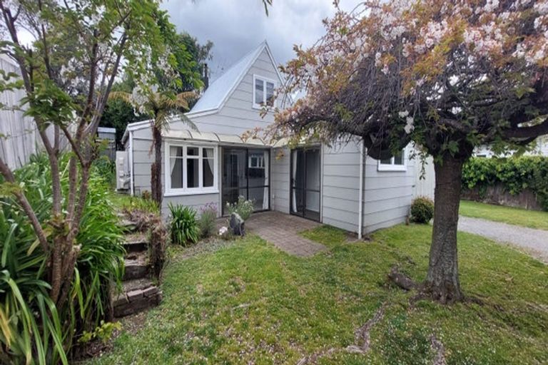 Photo of property in 27 Pataka Road, Taupo, 3330