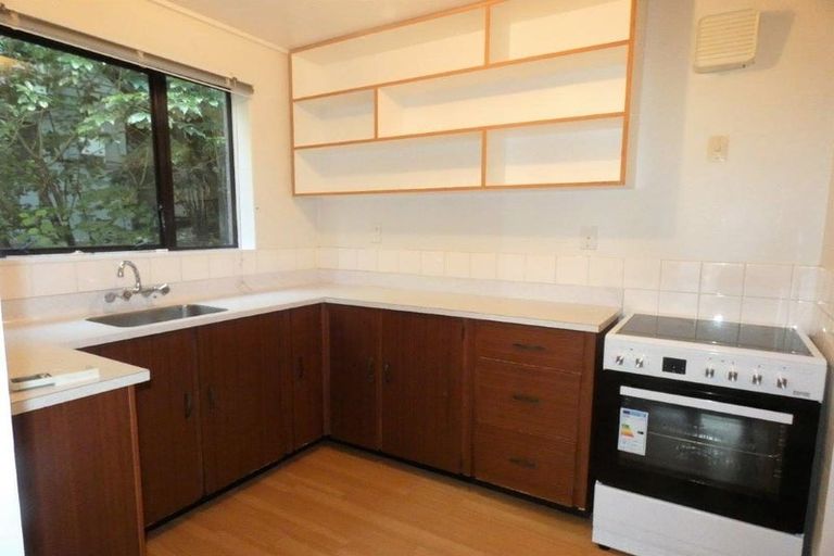 Photo of property in 10/75u Delhi Crescent, Khandallah, Wellington, 6035