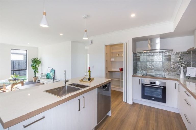 Photo of property in 19 Durells Crescent, Kaiapoi, 7630