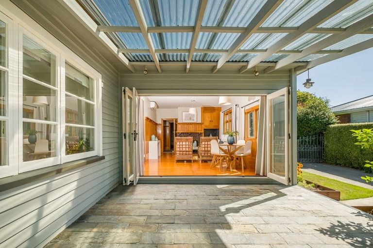 Photo of property in 30 Hinemoa Street, Spreydon, Christchurch, 8024