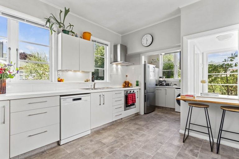 Photo of property in 11 Cooper Street, Lansdowne, Masterton, 5810