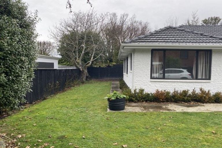 Photo of property in 64a Innes Road, St Albans, Christchurch, 8052