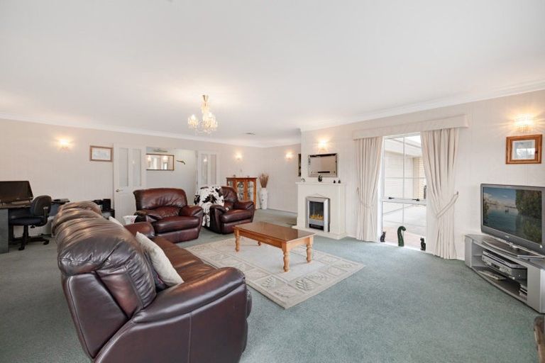 Photo of property in 31 Buckingham Place, Bethlehem, Tauranga, 3110