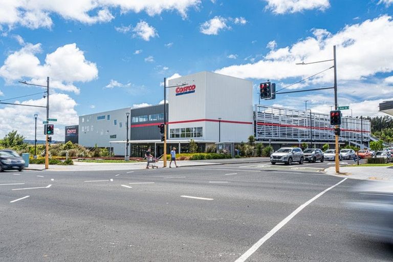 Photo of property in 21d Crosby Road, West Harbour, Auckland, 0618