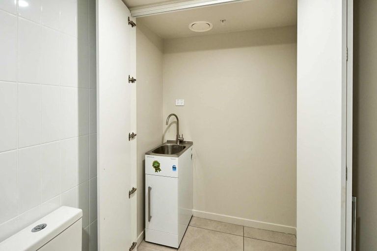 Photo of property in 908/212u Willis Street, Te Aro, Wellington, 6011