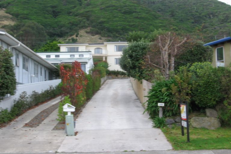 Photo of property in 115 Winara Avenue, Waikanae, 5036