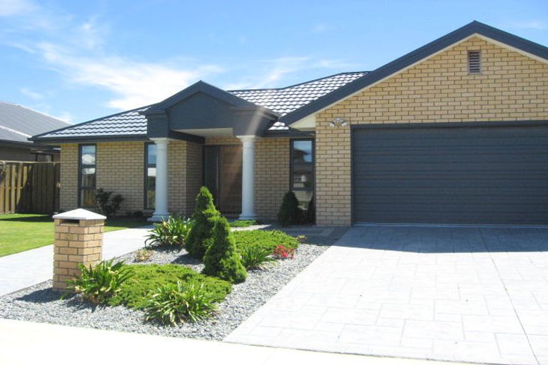 Photo of property in 26 Mistral Road, Northwood, Christchurch, 8051