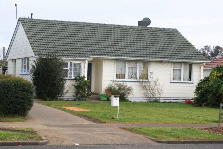 Photo of property in 5 Farmer Street, Mangere East, Auckland, 2024