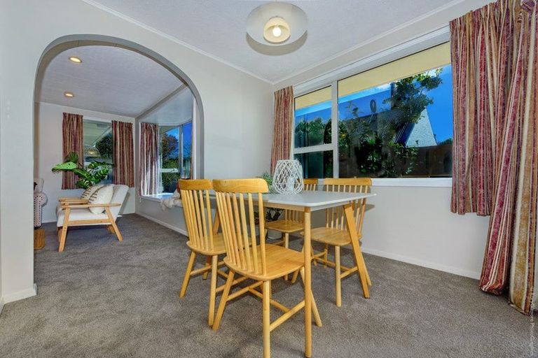 Photo of property in 54 Claridges Road, Casebrook, Christchurch, 8051