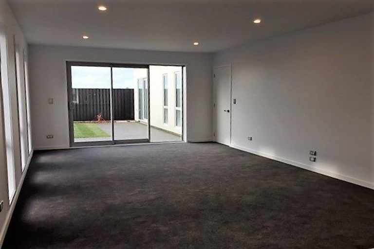 Photo of property in 6 Ranginui Drive, Kaiapoi, 7630