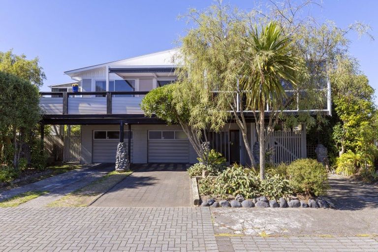 Photo of property in 3 Mahuta Road, Waitahanui, Taupo, 3378