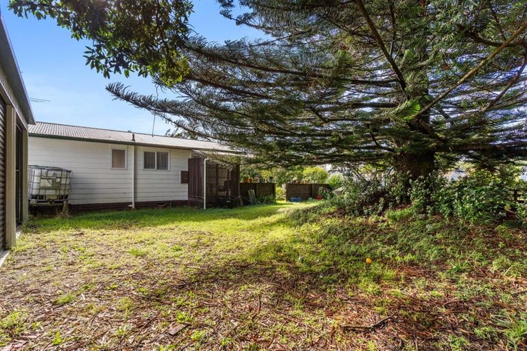 Photo of property in 1 Ronald Avenue, Glenbrook, Waiuku, 2681