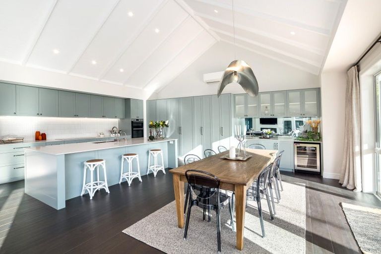 Photo of property in 2 Westwood Avenue, Greytown, 5712