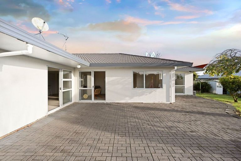 Photo of property in 34 Macmurdo Avenue, Glenview, Hamilton, 3206