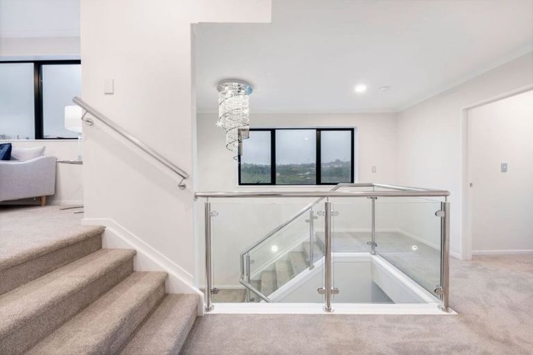 Photo of property in 36 Carrygawley Road, Flat Bush, Auckland, 2019
