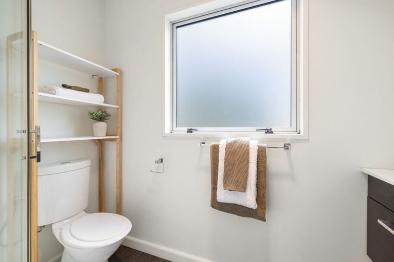 Photo of property in 1/34 Holly Road, St Albans, Christchurch, 8014