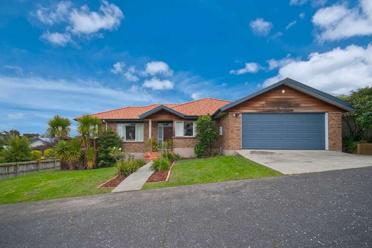 Photo of property in 155b Colwill Road, Massey, Auckland, 0614