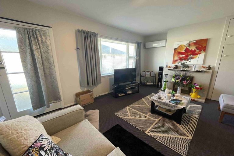 Photo of property in 415 Gloucester Street, Linwood, Christchurch, 8011