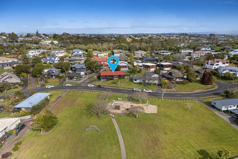 Photo of property in 24 Bronzewing Terrace, Unsworth Heights, Auckland, 0632