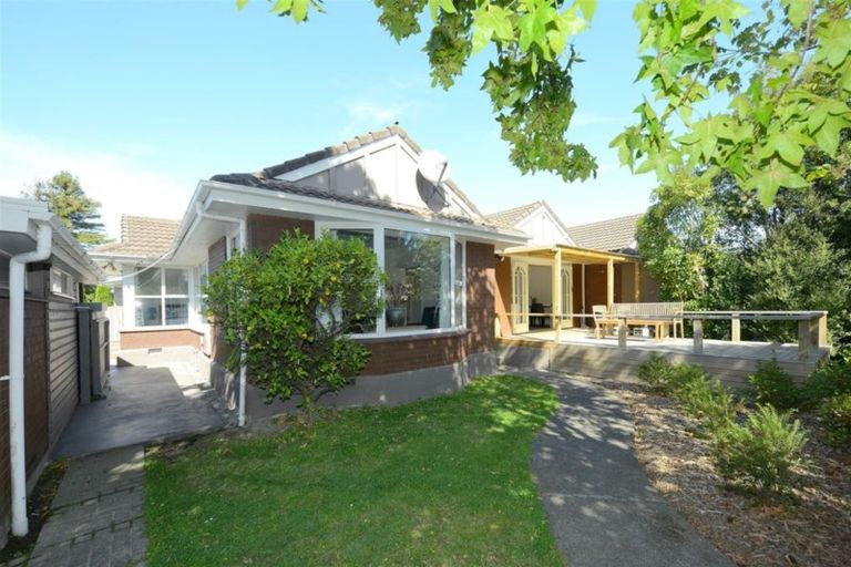 Photo of property in 164 Blighs Road, Strowan, Christchurch, 8052
