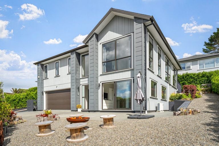 Photo of property in 35 Bella Vista Drive, Gulf Harbour, Whangaparaoa, 0930