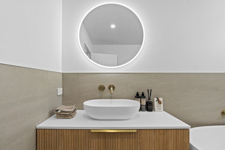 Photo of property in 3 Matai Grove, Greytown, 5712