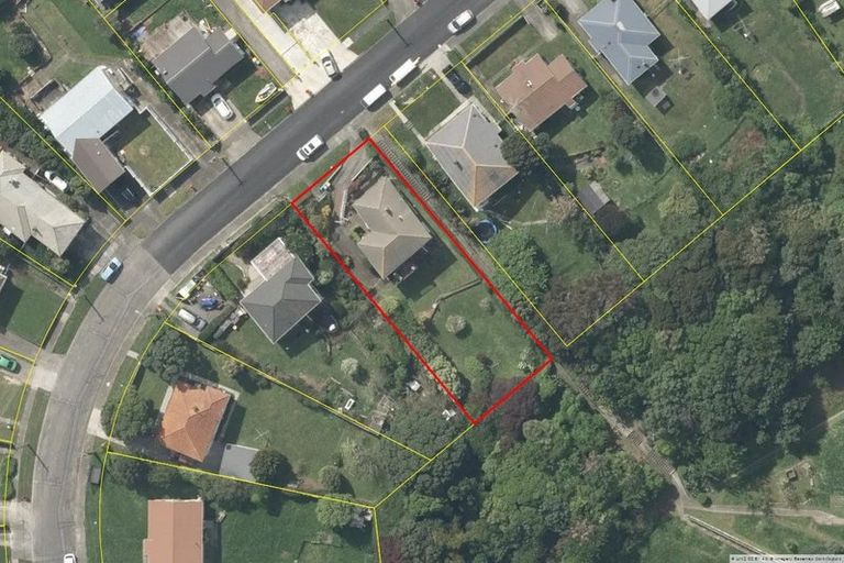 Photo of property in 57 Waiuta Street, Titahi Bay, Porirua, 5022