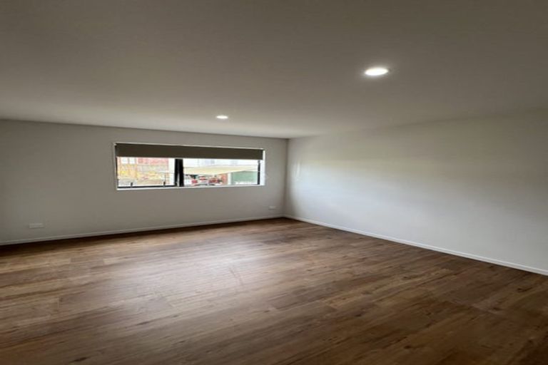 Photo of property in 38 Greenhill Crescent, Pakuranga, Auckland, 2010