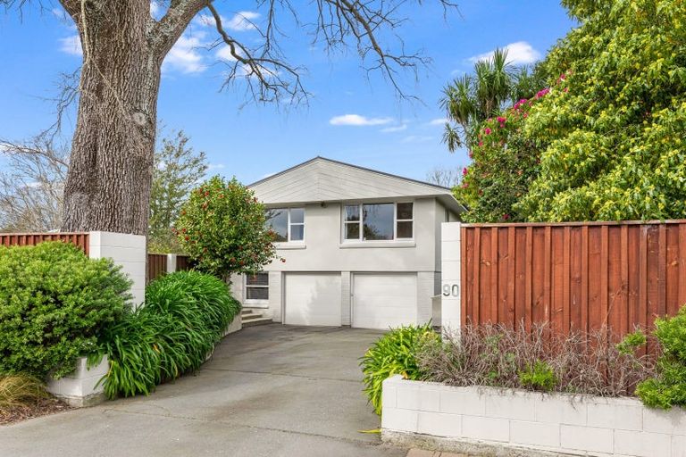 Photo of property in 90 Clyde Road, Ilam, Christchurch, 8041