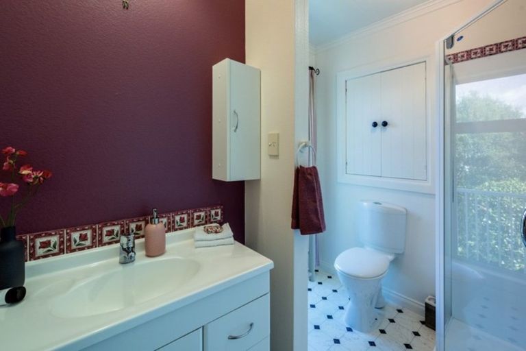 Photo of property in 14 Glen Street, Levin, 5510