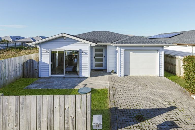 Photo of property in 11 Hemopo Street, Pukekohe, 2120