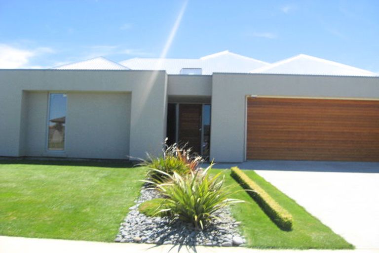 Photo of property in 24 Mistral Road, Northwood, Christchurch, 8051