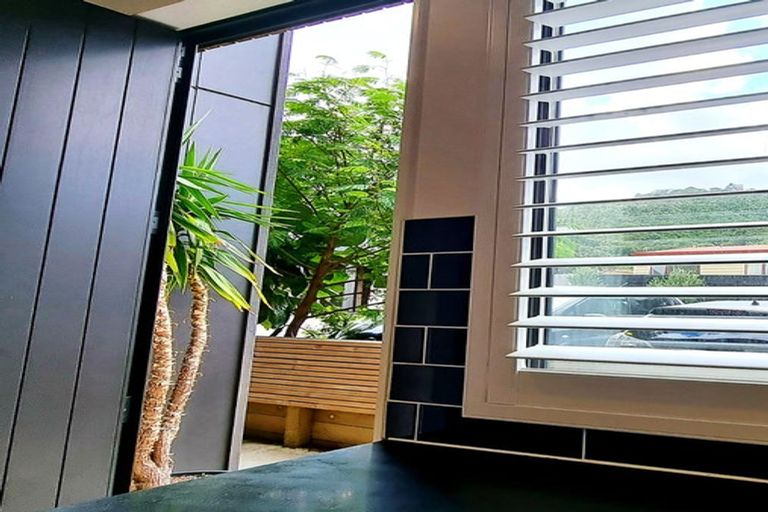 Photo of property in 20u9 Trent Street, Island Bay, Wellington, 6023