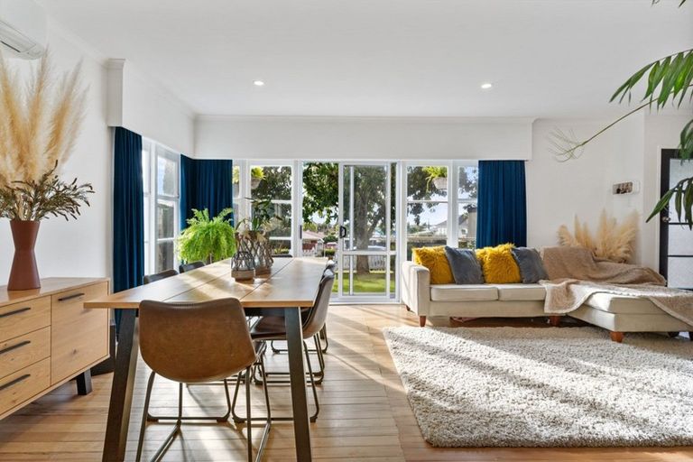 Photo of property in 86 Queen Street, Te Puke, 3119