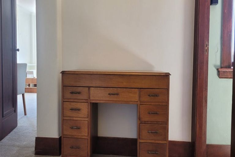 Photo of property in Blythswood Flats, 16/3f Aro Street, Aro Valley, Wellington, 6021