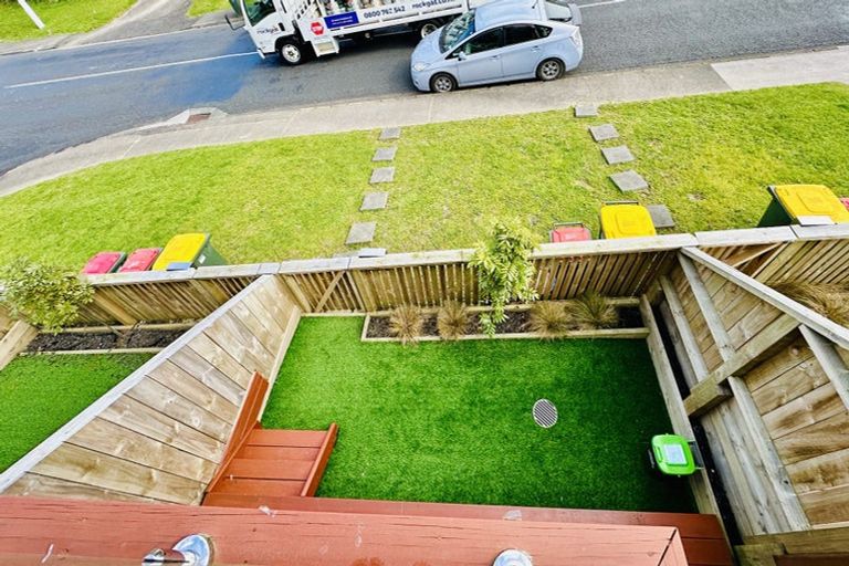 Photo of property in 51b Glendene Avenue, Glendene, Auckland, 0602