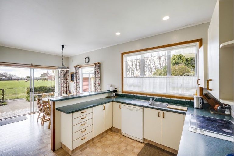 Photo of property in 39 Farndon Road, Clive, 4102