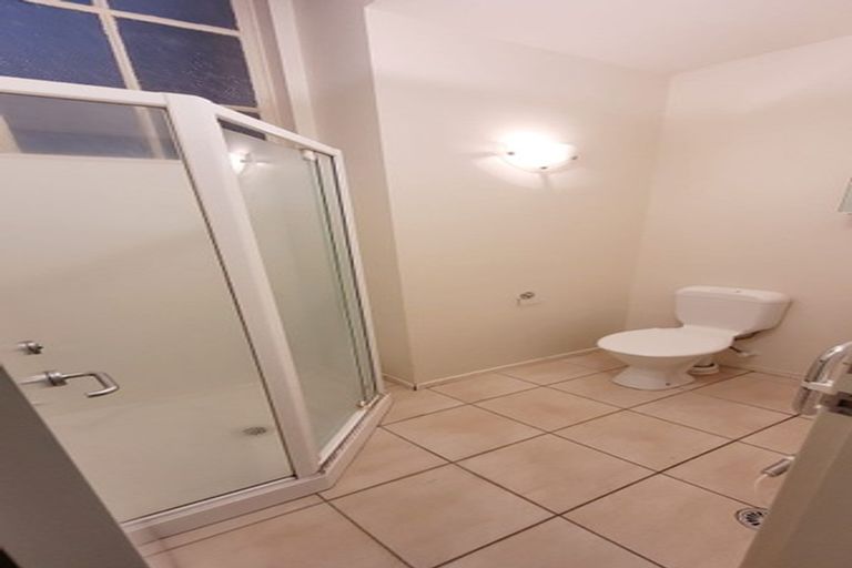 Photo of property in Haight Ashbury House, 2/11a Johnston Street, Wellington Central, Wellington, 6011