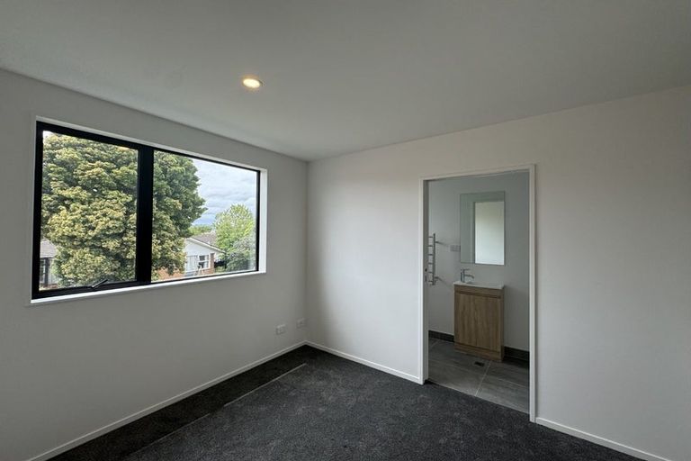 Photo of property in 3 Derrett Place, Mangere Bridge, Auckland, 2022