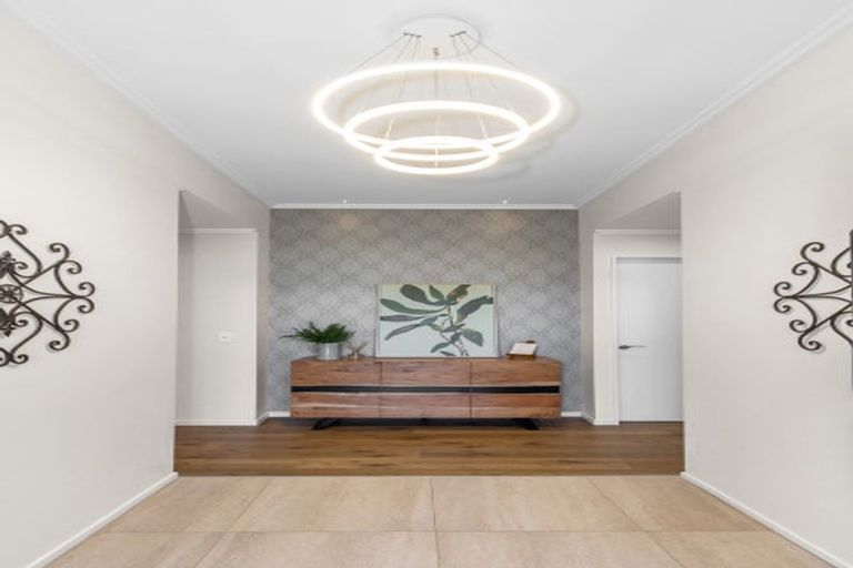 Photo of property in 1 Almond Lane, Prebbleton, 7604