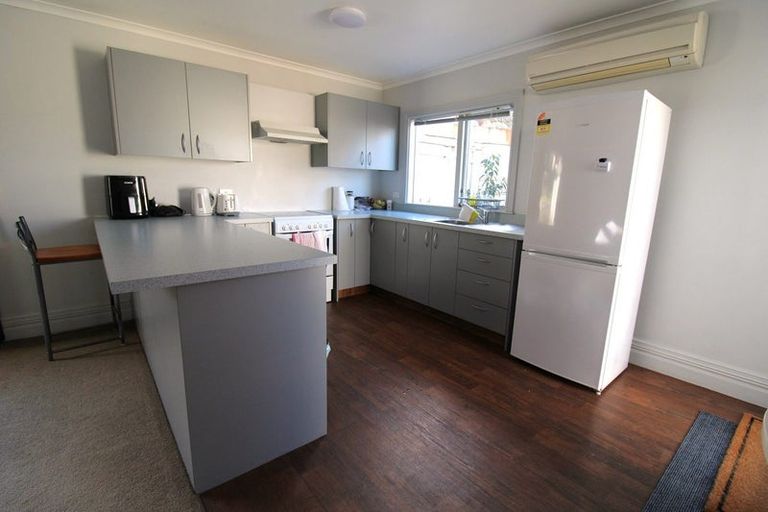 Photo of property in 28 Lees Street, Dunedin Central, Dunedin, 9016