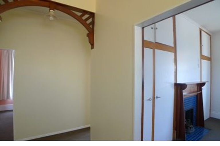 Photo of property in 38 Eden Street, Island Bay, Wellington, 6023