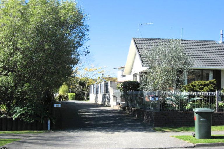 Photo of property in 51 James Cook Street, Havelock North, 4130
