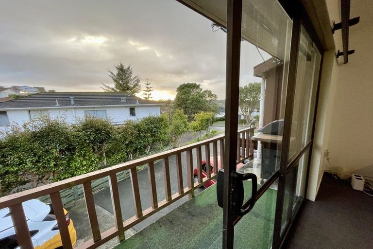 Photo of property in 60f2 Truscott Avenue, Johnsonville, Wellington, 6037
