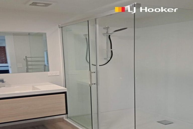 Photo of property in 94 Moana Crescent, Musselburgh, Dunedin, 9013