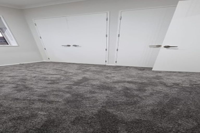 Photo of property in 44a Donegal Park Drive, Flat Bush, Auckland, 2019