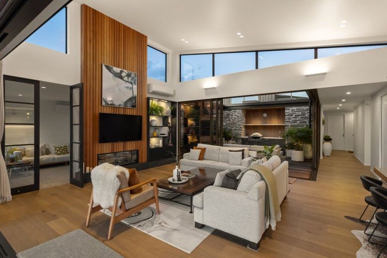 Photo of property in 29 Kahu Crescent, Whitianga, 3510