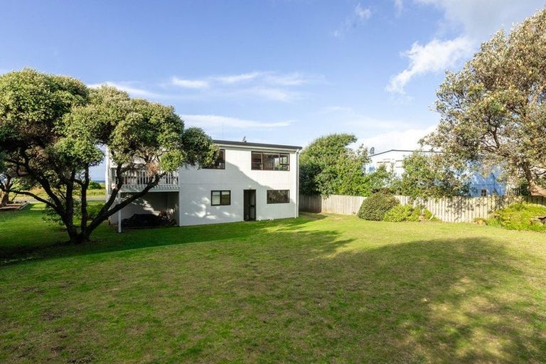Photo of property in 112 Bway Road, Waihi Beach, 3611