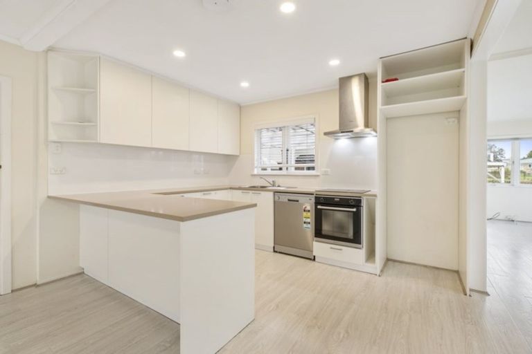 Photo of property in 10 Kiwi Place, Pukekohe, 2120